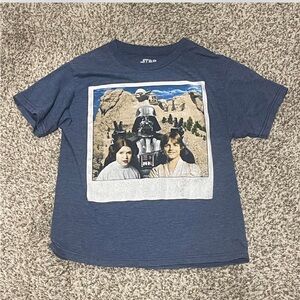Men’s small vintage y2k starwars navy blue teeshirt